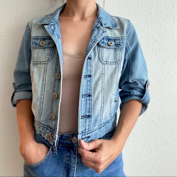 Vintage Jackets & Blazers - Womens Vintage Cropped Denim Jacket | Distressed Light Wash  |M